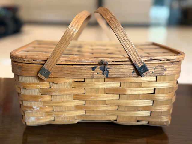 Antique Splint Oak double handled Pie Basket w Lid